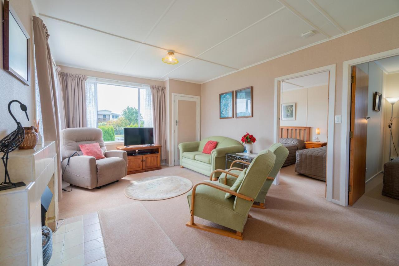 Rustlein Cottage - Te Anau Holiday Home Luaran gambar